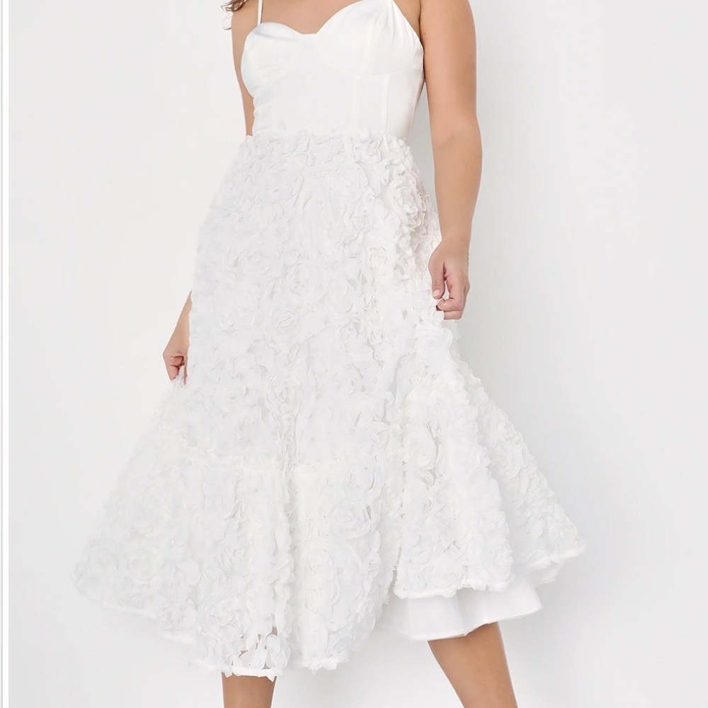 Lulus white 3D floral lace up bustier midi dress